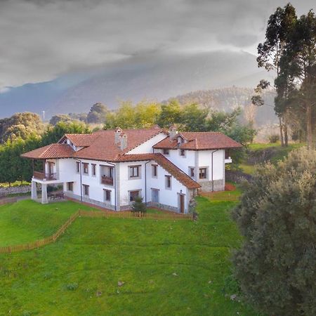 Villa Casa De Aldea Collera Ribadesella Exterior foto