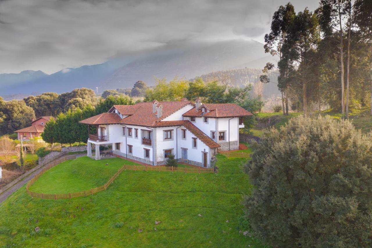 Villa Casa De Aldea Collera Ribadesella Exterior foto